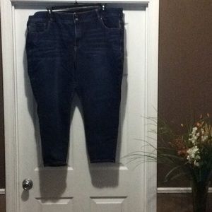 Lane Bryant jean capris 28 WP
